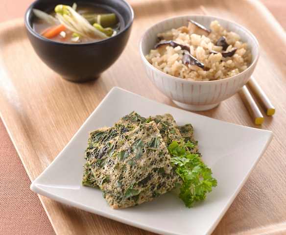 時蔬味噌湯&九層塔蛋佐野菇炊飯