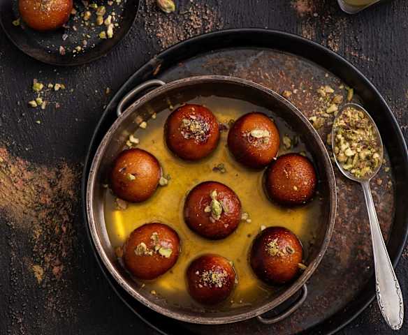 Indyjskie pączki (Gulab jamun)