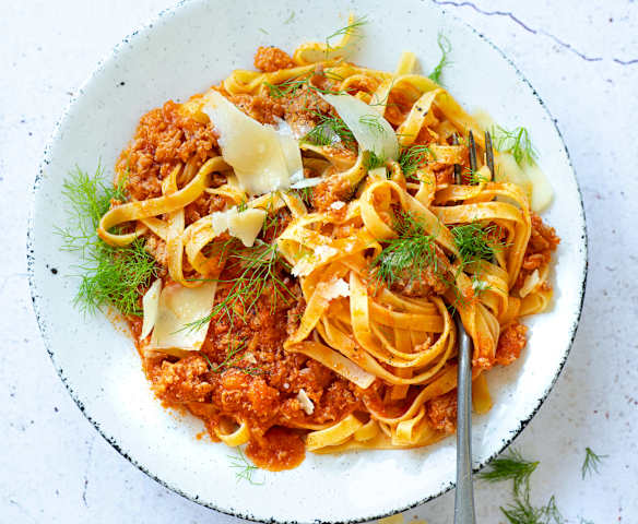 Tagliatelle à la saucisse,  fenouil et parmesan