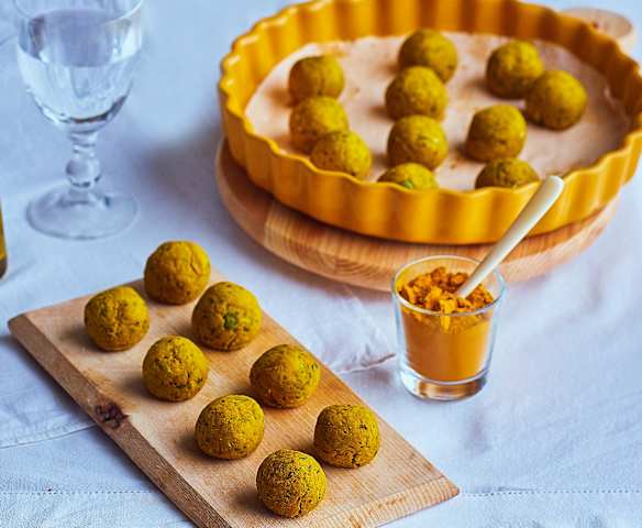 Polpette di tempeh alla curcuma (vegan)