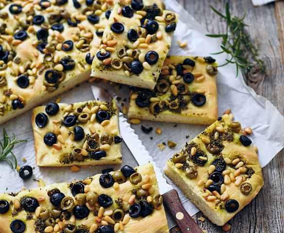 Oliven-Kräuterkuchen