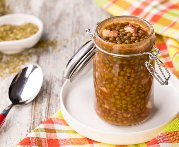 Zuppa di lenticchie in vasocottura
