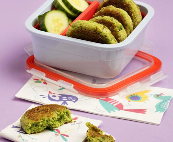 Brokkolilaibchen mit Nusskruste Brokkolilaibchen mit Nusskruste
