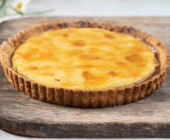Tarta de dulce de leche y crema pastelera