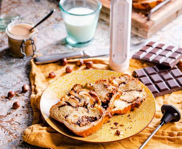 Babka fourrée chocolat-noisettes