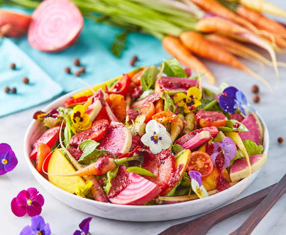 Ensalada con flores comestibles Ensalada con flores comestibles