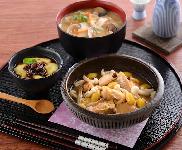 抹茶豆乳布丁、清酒蒸雞肉&蛤蜊味噌湯