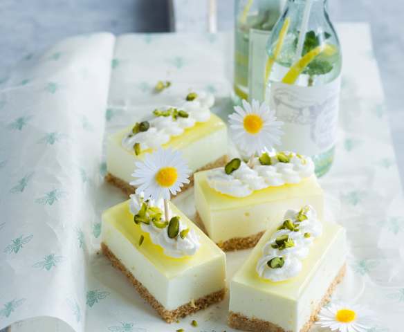 Zitronen-Joghurt-Torte