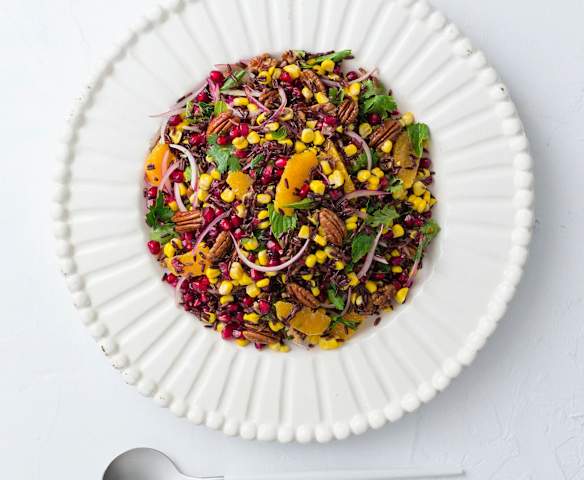 Sweetcorn and black rice salad