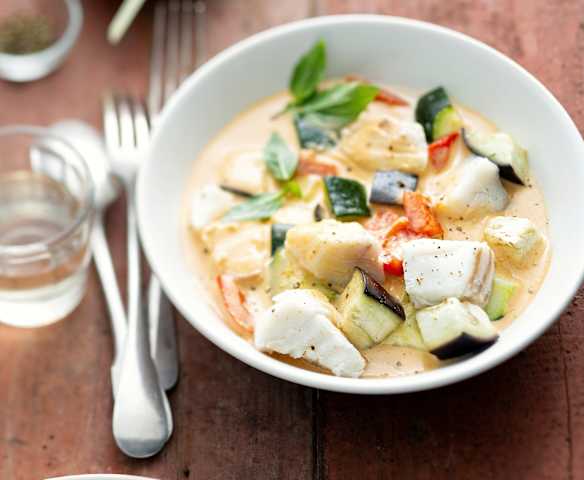 Lieu jaune au curry rouge
