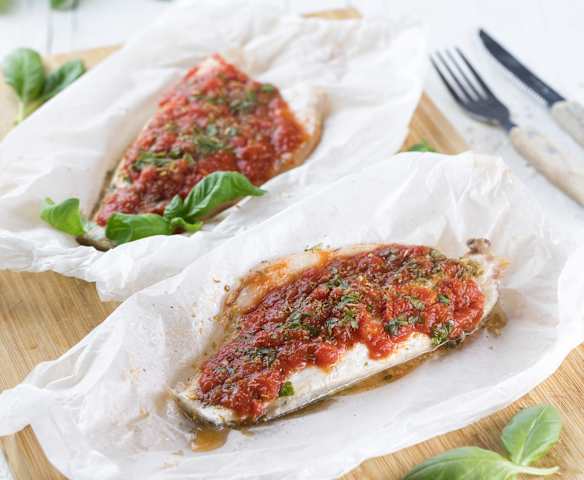 Filetti di branzino alla pizzaiola