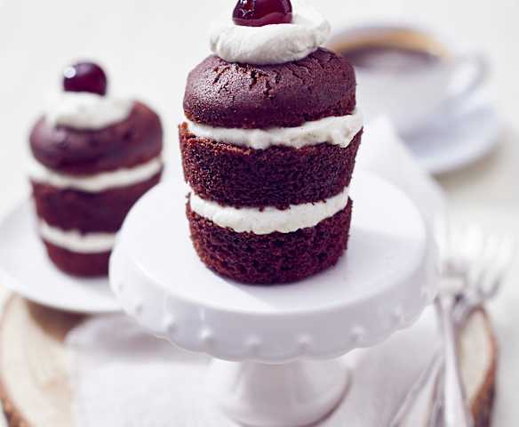 Schwarzwälder-Kirsch-Törtchen