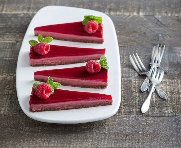 Vegan Turkish delight cheesecake