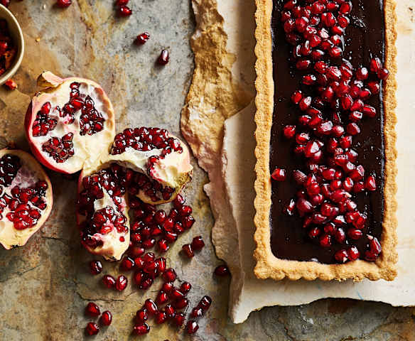 Tarte de romã e chocolate