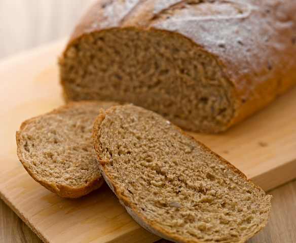 堅果乳酪全麥麵包