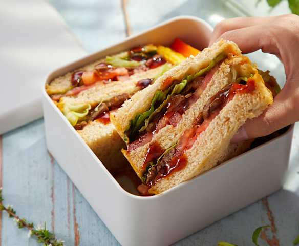 爆浆菲力牛肉三明治便当