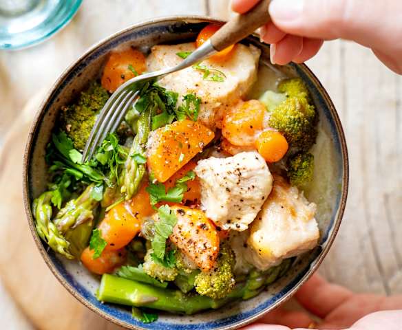 Dinde au lait de coco et petits légumes