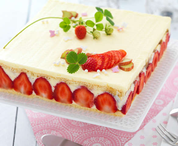 Fraisier à la rhubarbe