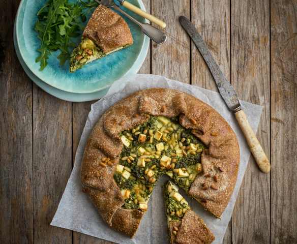 Orkiszowa galette ze szpinakiem i serem feta Orkiszowa galette ze szpinakiem i serem feta