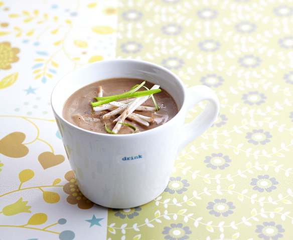 Velouté de champignons de Paris à l'estragon