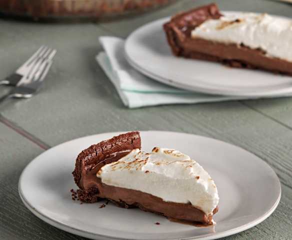 Pie de chocolate y merengue