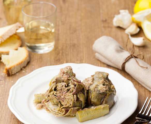 Carciofi alla maremmana Carciofi alla maremmana