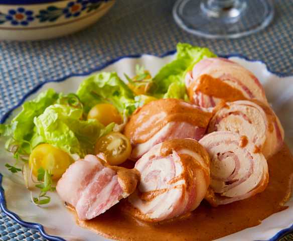 Pollo con crema de chipotle adobado