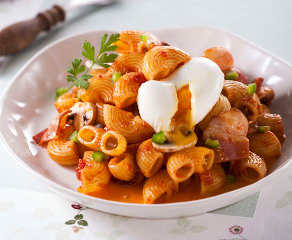 日式拿波里蛋通心粉