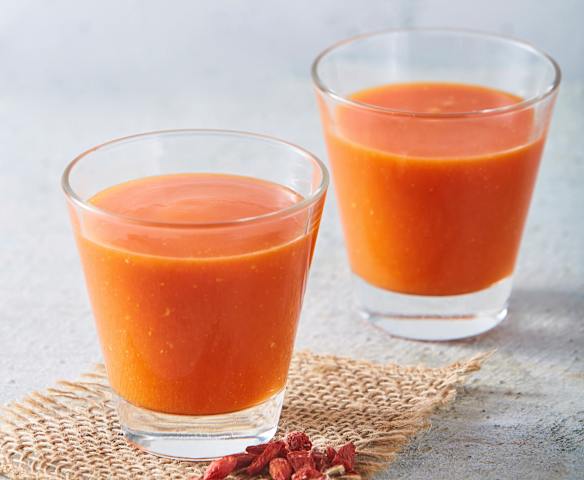 Licuado de papaya, mango y goji berries Licuado de papaya, mango y goji berries