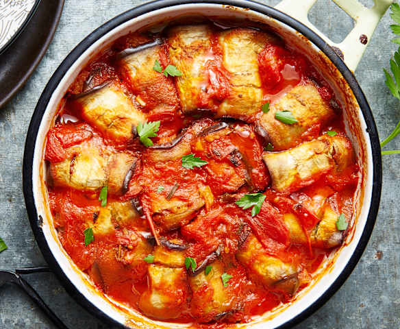 Cannelloni d'aubergine à la tomate