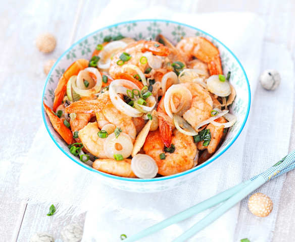 Crevettes sautées aux oignons nouveaux