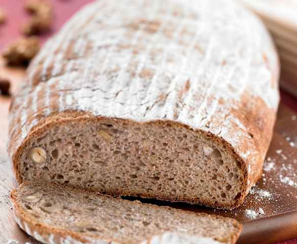 Nuss-Buttermilch-Brot