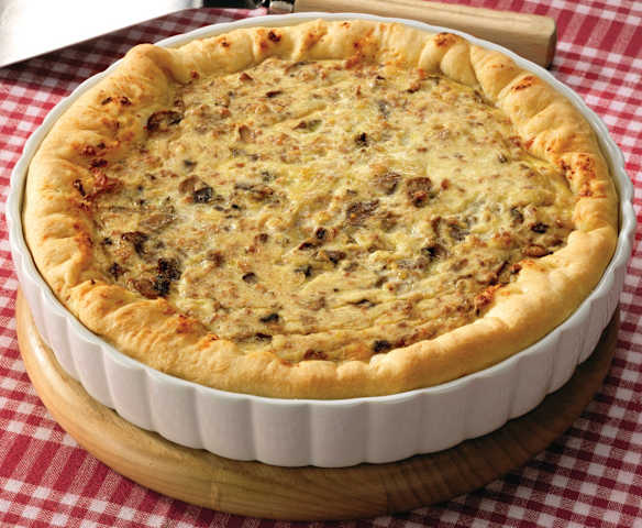 Quiche ai funghi e salsiccia aromatizzata all'olio tartufato