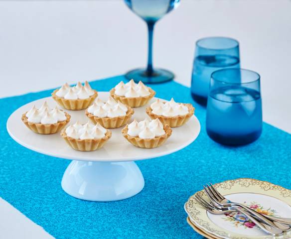 Lime meringue tartlets