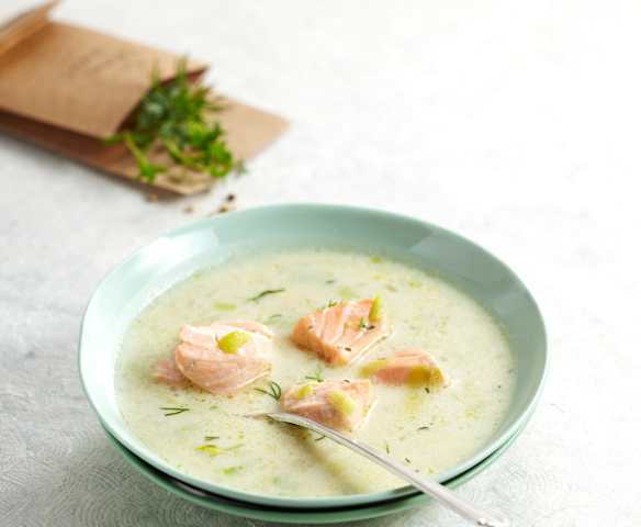 Soupe de saumon à l'aneth