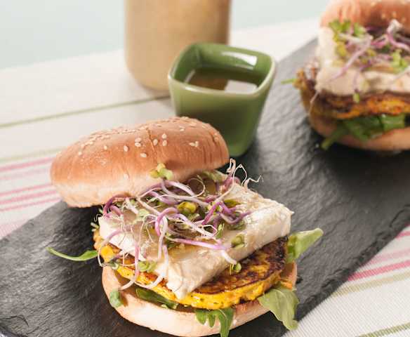 Hamburguesas de tofu y torta de verduras