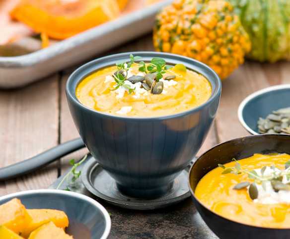 Zupa z pieczonej dyni