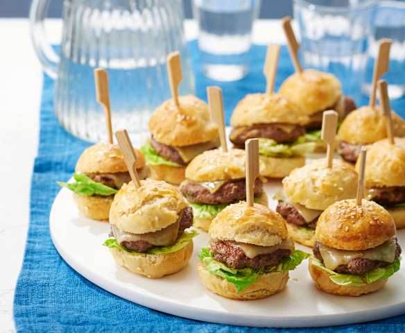 Miniburgers aux steaks épicés Miniburgers aux steaks épicés