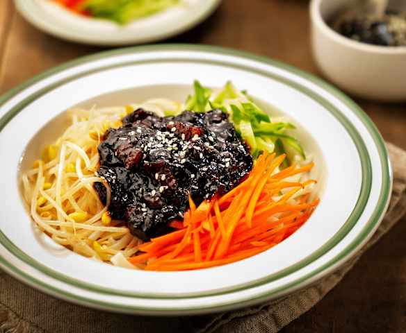 炸酱面 炸酱面