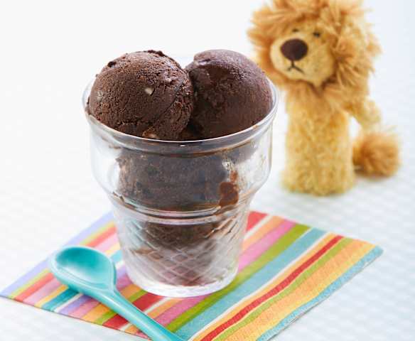 Helado de plátano y chocolate