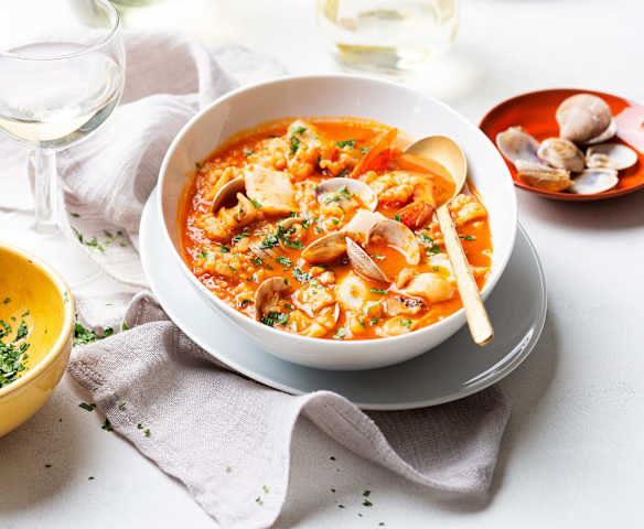 Sopa de pescado y arroz