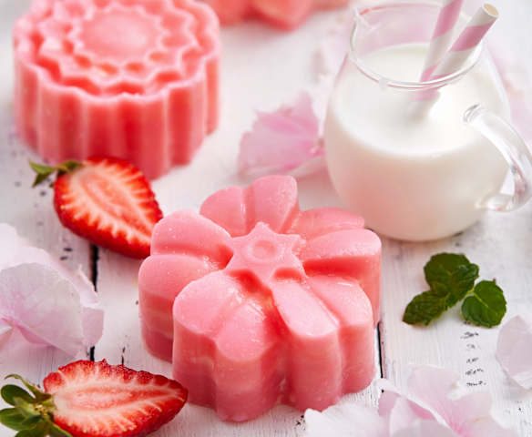 草莓巧克力香草冰激凌月饼