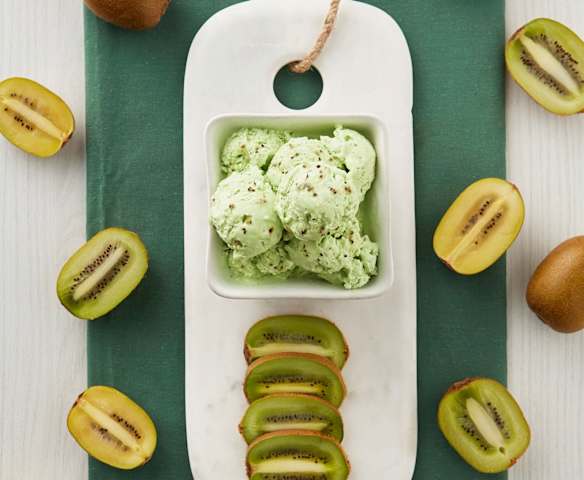 Gelato kiwi e sciroppo d'acero