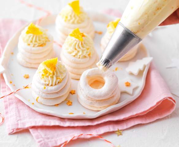 Puits de meringue à l'orange
