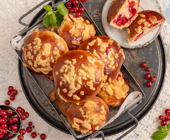 Porzeczanki (drożdżówki z porzeczkami) na napoju roślinnym (bez laktozy)