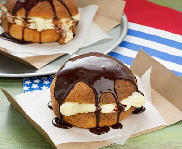 Bambas Boston cream