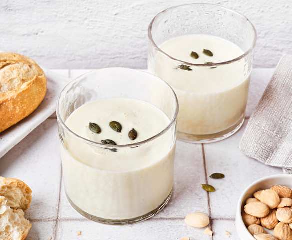 Gazpacho de espárragos blancos Gazpacho de espárragos blancos