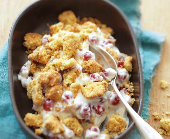 Menu veggie - Crumble de pistaches aux groseilles