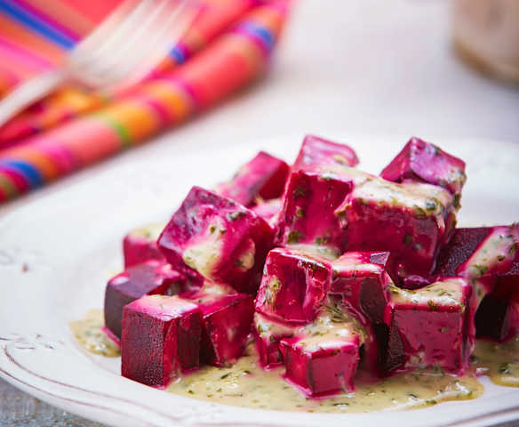 Betabeles con alioli de cilantro