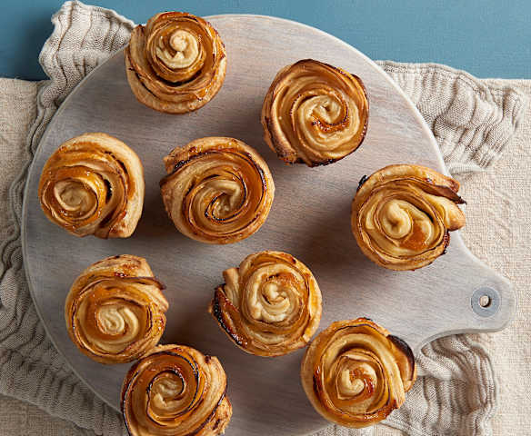 Pear Apricot Roses Pear Apricot Roses